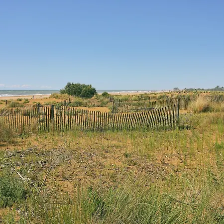 With Private Garden And Barbeque - Beahost *