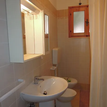 With Private Garden And Barbeque - Beahost ビビオーネ