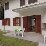 With Private Garden And Barbeque - Beahost Lägenhet