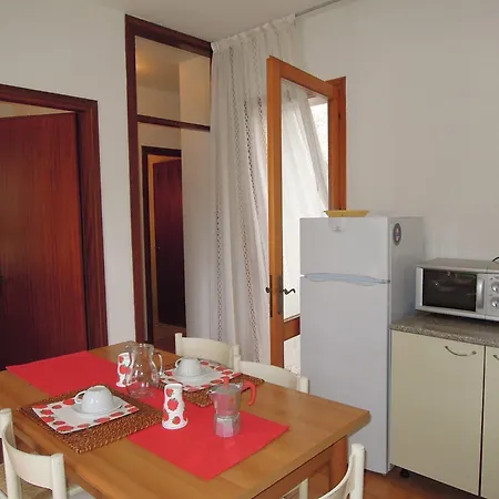 With Private Garden And Barbeque - Beahost Bibione