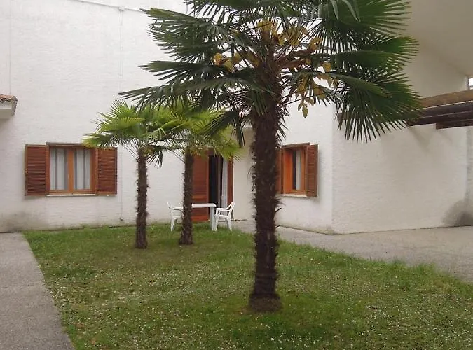Apartment With Private Garden And Barbeque - Beahost Bibione