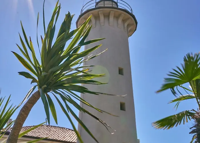 With Private Garden And Barbeque - Beahost