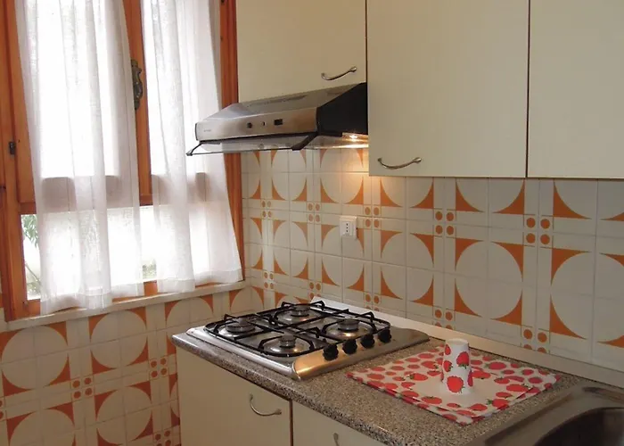 Apartment With Private Garden And Barbeque - Beahost *