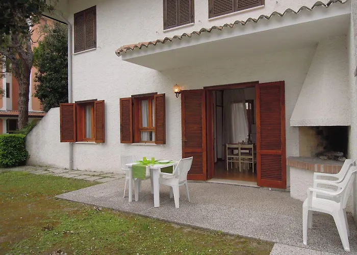 With Private Garden And Barbeque - Beahost * Bibione